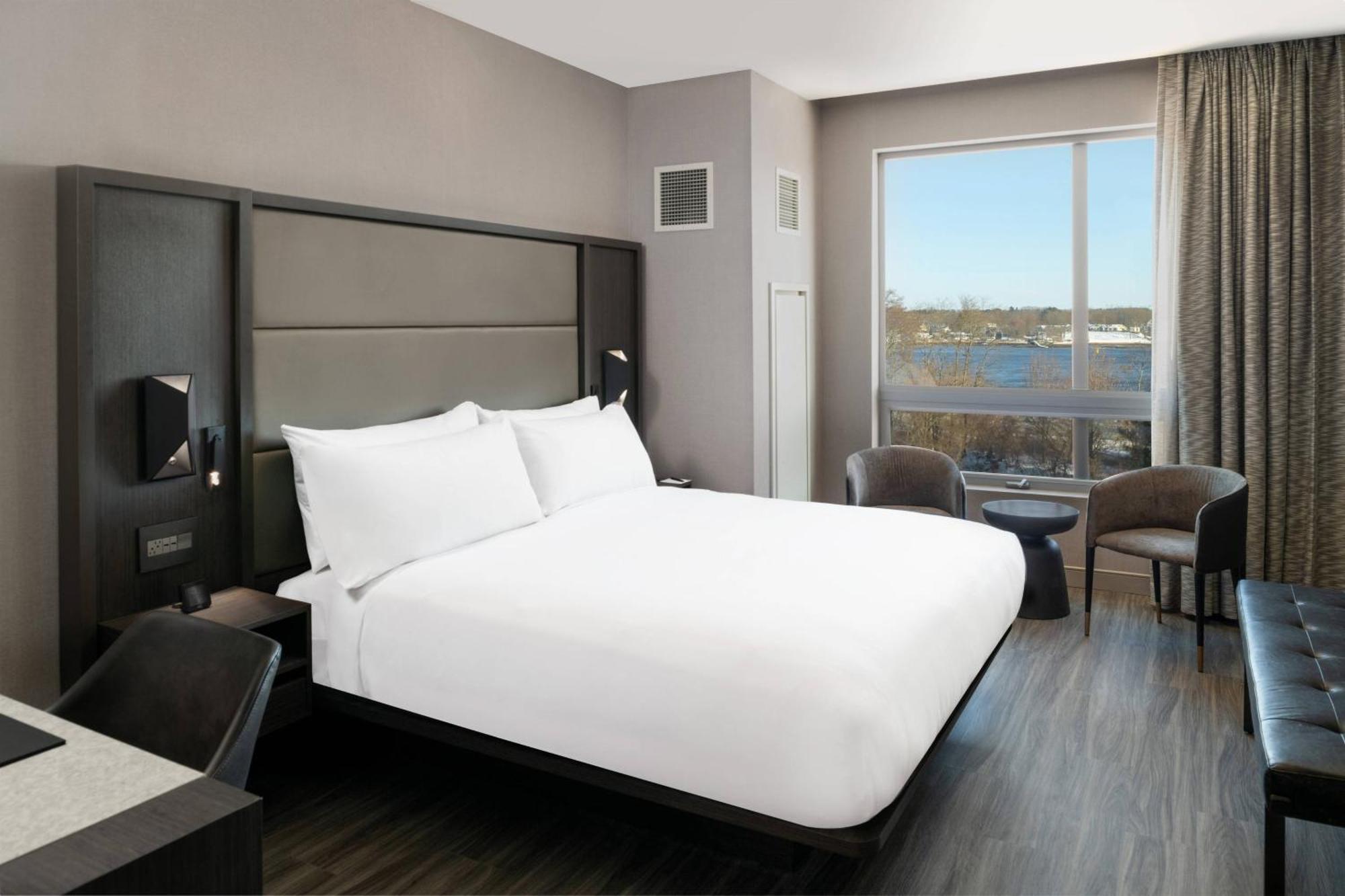 Ac Hotel By Marriott Portsmouth Downtown/Waterfront Exteriör bild